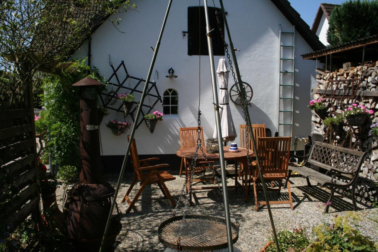 Frey - Ferienhaus Ueber Zwei Etagen Mit Terrasse Eggebek Buitenkant foto