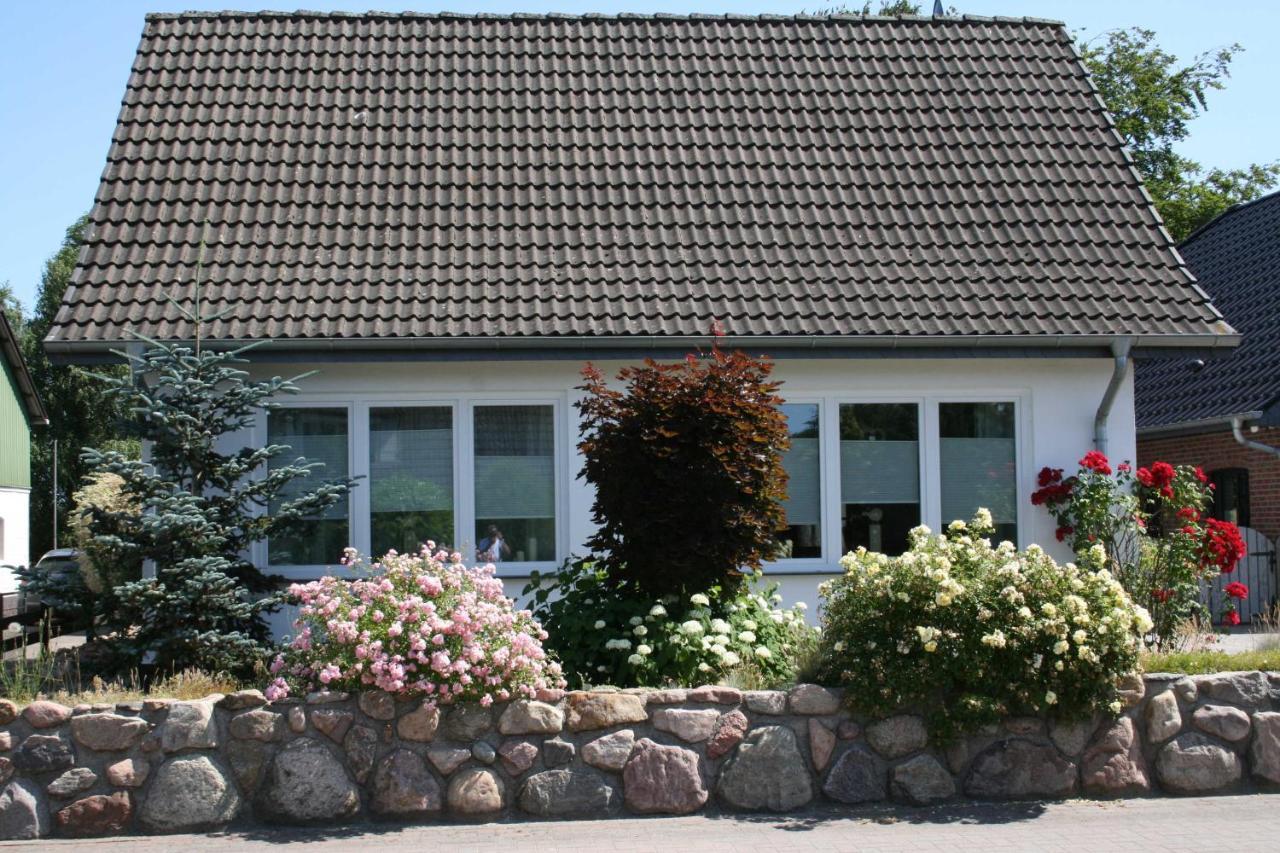 Frey - Ferienhaus Ueber Zwei Etagen Mit Terrasse Eggebek Buitenkant foto
